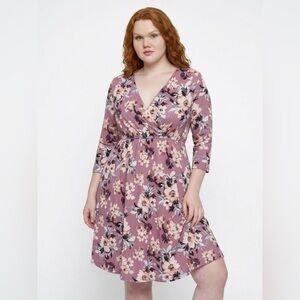 NWT Pink Blush - Mauve Floral Wrap Midi Dress Size M